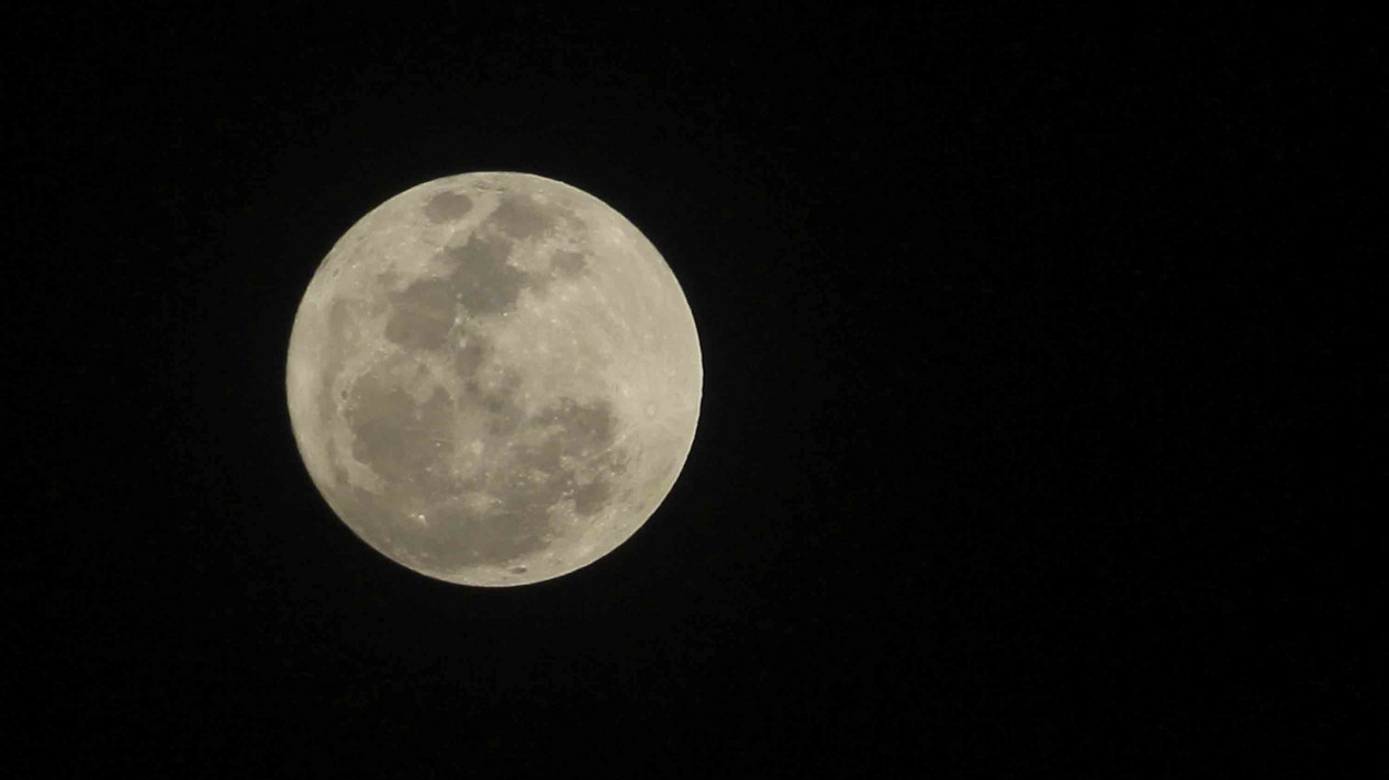 Supermoon 18 September: Keindahan yang Membawa Ancaman Banjir!