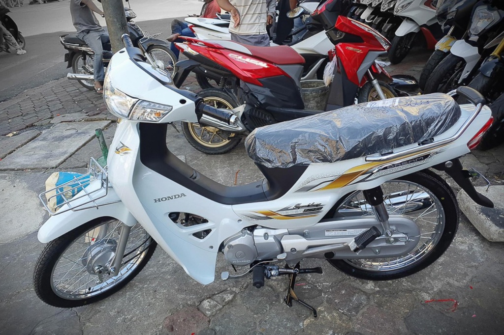 Honda Dream 125 Edisi Spesial: Hanya 88 Unit, Siapa yang Beruntung?