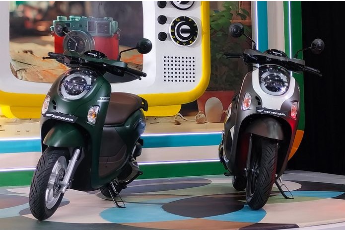 Scoopy Baru Gaya Makin Keren Fitur Makin Canggih