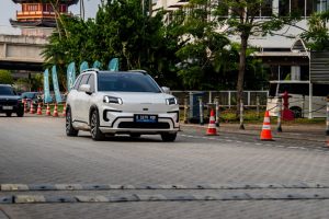 Uang Tambahan Rp100 Ribu/Hari!  Aion V Telat, Konsumen Dapat "Uang Sabar"?