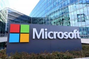 Microsoft PHK Ribuan Karyawan, Gantikan dengan AI?