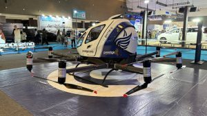 Mobil Terbang Mendarat di PEVS 2025!