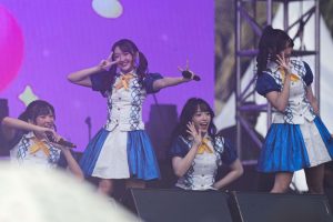 Energi JKT48 Panaskan Ancol Sebelum Formula E