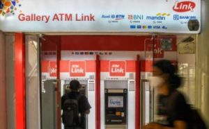 Rezeki Nomplok! Bansos Rp600.000 Cair Juni Ini, Siapa Saja yang Berhak?