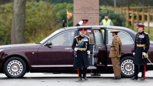 Raja Charles Dapat Rolls-Royce Mewah