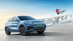 BYD Atto 3: Sejuta Unit Terjual, Mesin Cetak Uang!