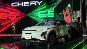 Chery E5: Mobil Listrik Baru, Lebih Canggih!