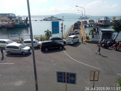 Ketapang-Gilimanuk Macet Kapal Bukan Solusi