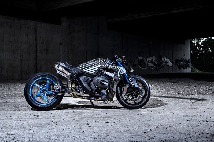 BMW R 1300 R Titan: Sangar dan Bertenaga!