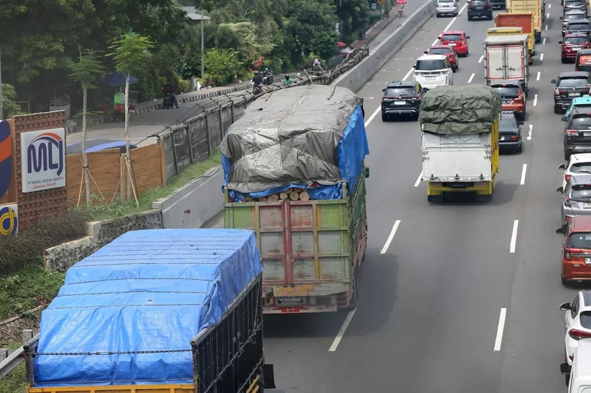 Truk ODOL: AHY Ungkap Pungli Ratusan Juta!