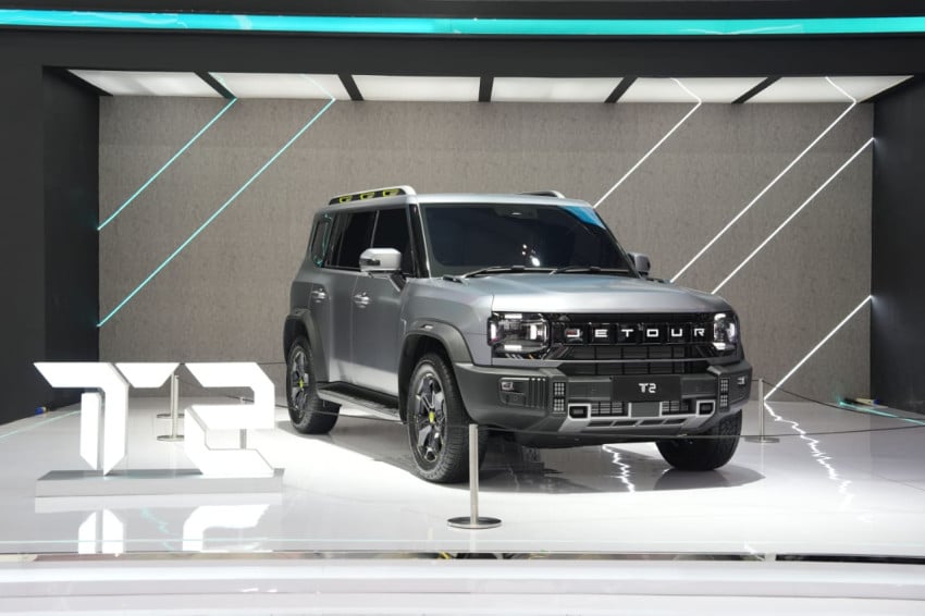 Jetour T2 Setir Kanan Mengguncang GIIAS 2025, Harganya Bikin Penasaran!