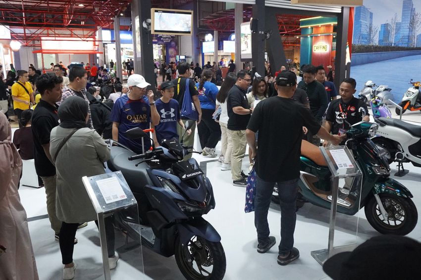 Honda Kuasai Jakarta Fair: 5.000 Motor Ludes, Era Listrik Dimulai?