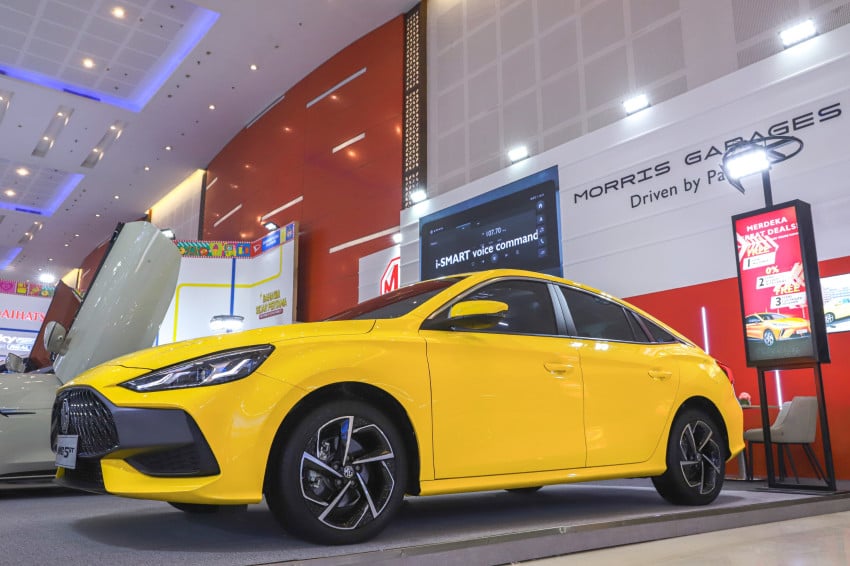 MG Pamerkan Mobil Listrik Mewah di GIIAS Surabaya!