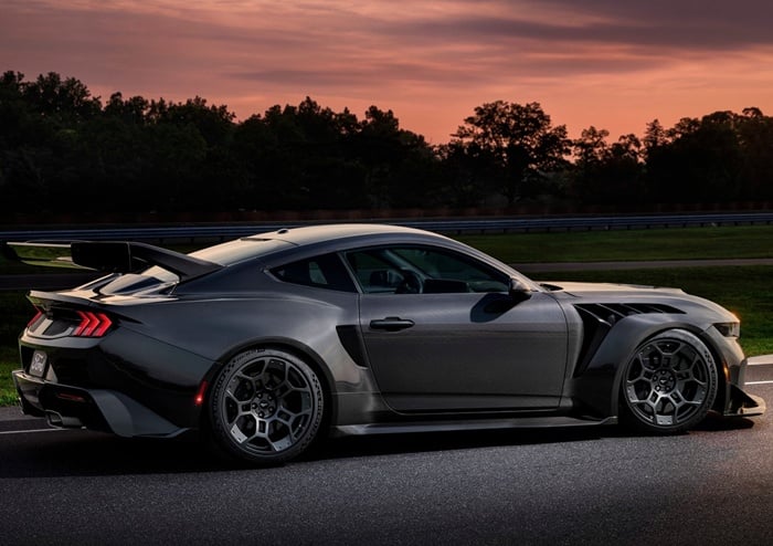 Mustang GTD Liquid Carbon: Supercar Baru Ford Bikin Melongo