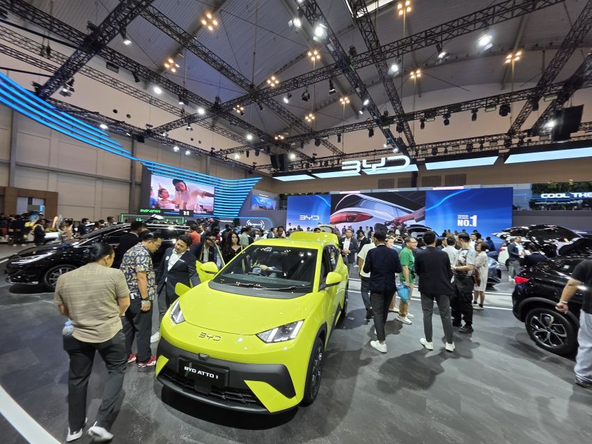 GIIAS 2025: Ramai Pengunjung, Sepi Transaksi?