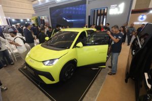 BYD ATTO 1: Mobil Listrik Ramah Lingkungan Menggebrak GIIAS Surabaya