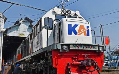 Usulan Gila: Gerbong Kereta Khusus Perokok?