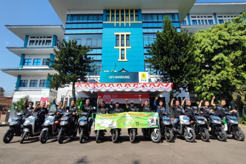 Tantangan Jakarta-Bandung Tanpa Ngecas!