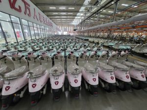 Yadea Kuasai Pasar Motor Listrik Indonesia!