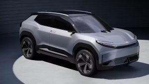Mobil Listrik Toyota Ini Bikin Heboh GIIAS!