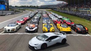 Rahasia Dua Pintu Supercar: Bukan Sekadar Gaya