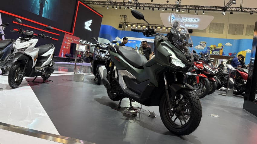 Honda ADV160 RoadSync: Raja Jalanan Baru!
