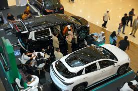 BYD Gempur Jepang, Jual Mobil Listrik di Supermarket!
