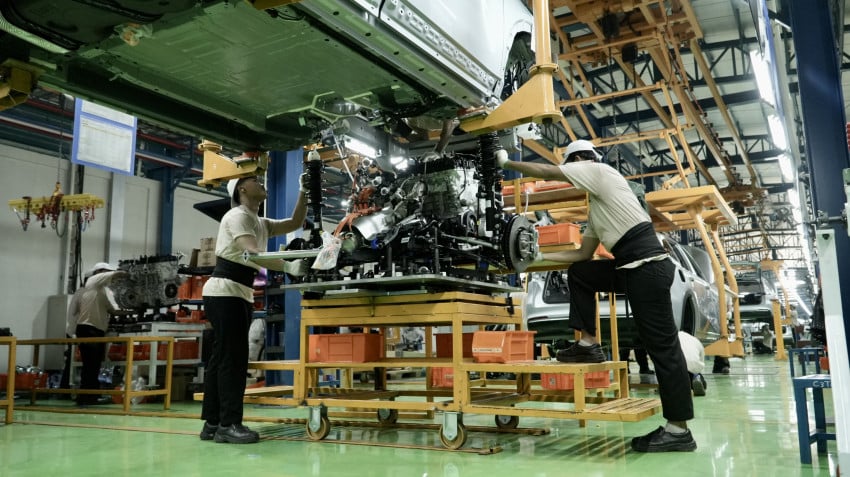 Mobil Listrik: TKDN 40 Persen Aman Sampai 2026?