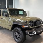 Jeep Gladiator Mendarat, Harga Bikin Melotot