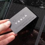 Tesla Hapus Kunci Gratis, Dompet Pengguna Kembali Terkuras?