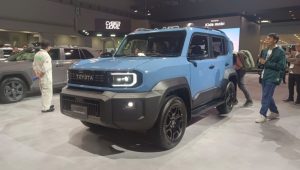 Land Cruiser FJ: Reinkarnasi Ikonik Siap Guncang Japan Mobility Show!