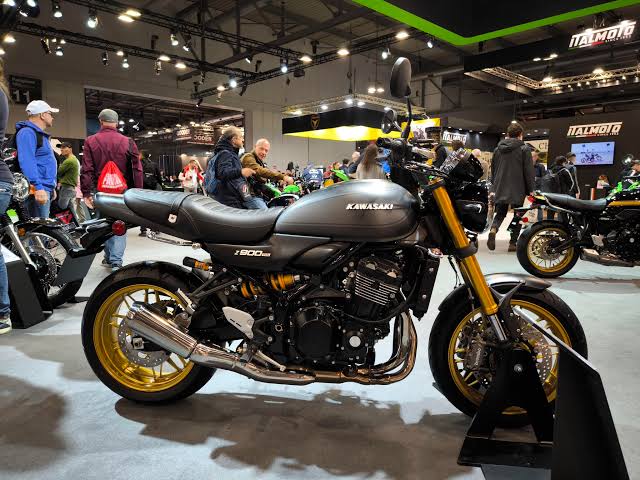 Kawasaki Z900RS 2026, Nostalgia Berbalut Teknologi Canggih!