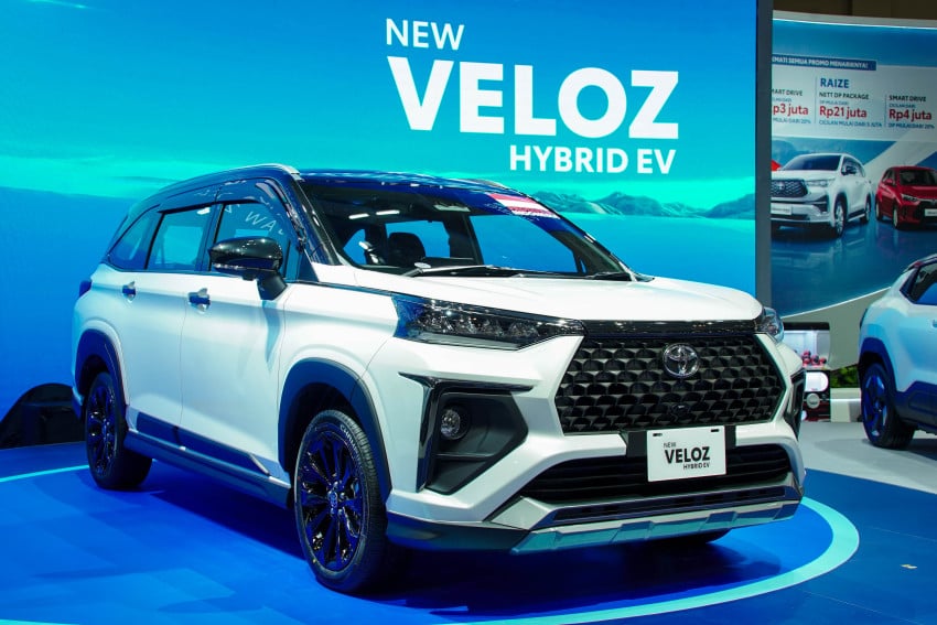 Veloz Hybrid Mengaspal, Era Baru Mobil Ramah Lingkungan Dimulai