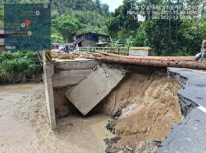 Aceh Lumpuh Bencana Jalan Putus Logistik Terhambat
