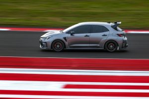 Mandalika Bergejolak: Raungan GR Toyota Bakar Semangat!