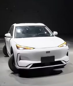 Raksasa EV China Goyah