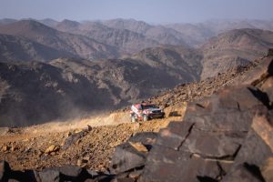 Motul Terbukti di Dakar