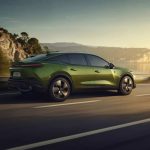 Peugeot 408 Wajah Baru Bikin Pangling