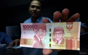 Rupiah Loyo Dihantam Dolar AS