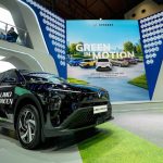 VinFast Limo Green Gebrak Pasar