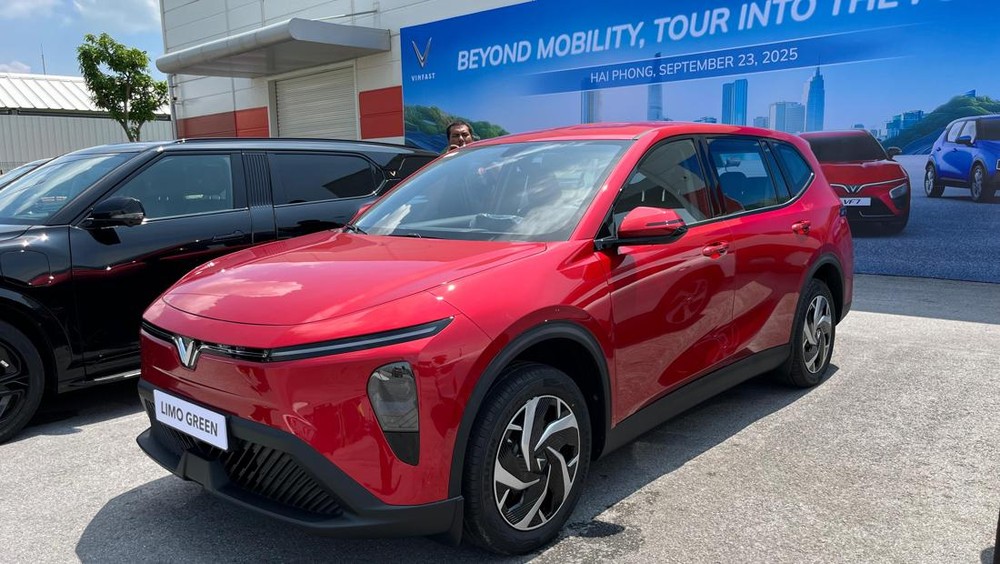 VinFast MPV 7 Diskon Menggila Siapa Cepat Dia Dapat