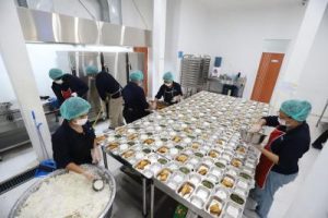 Program Makan Gratis Efeknya Mengejutkan