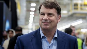 Bos Ford Tolak Keras Mobil China