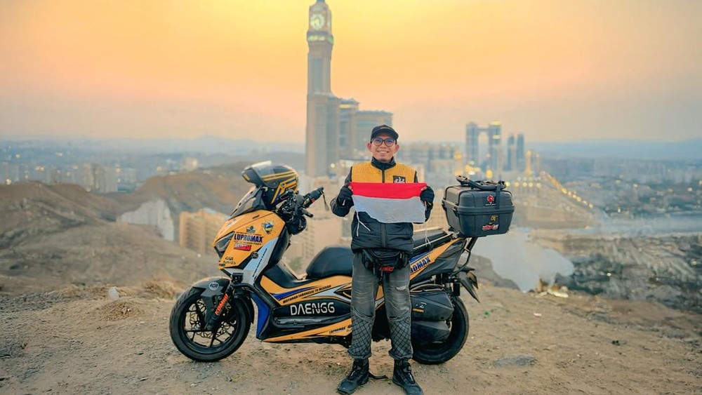 Om Daeng Xmax Taklukkan Eropa