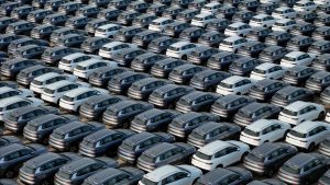 Mobil China Guncang Malaysia
