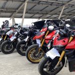 KPK Lelang Moge Mobil Mewah Surat Dijamin
