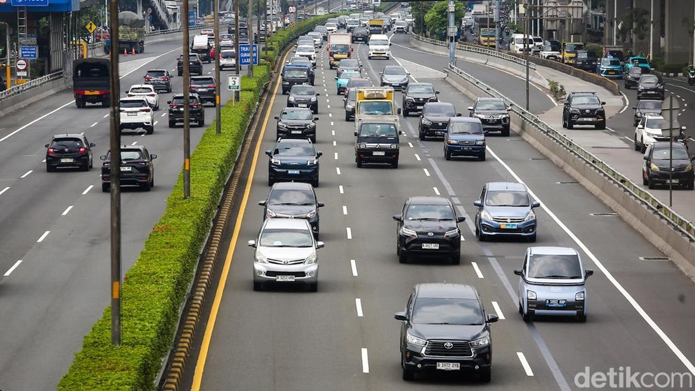 Jebakan Ganjil Genap Tol Jakarta