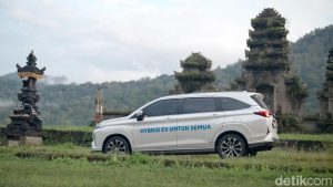 Veloz Hybrid Bikin Geger