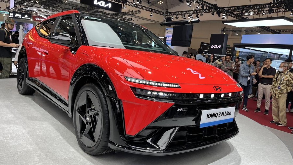 Hyundai Pamer Kekuatan Listrik di GIIAS