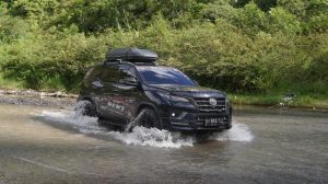 Fortuner Guncang Ranah Minang